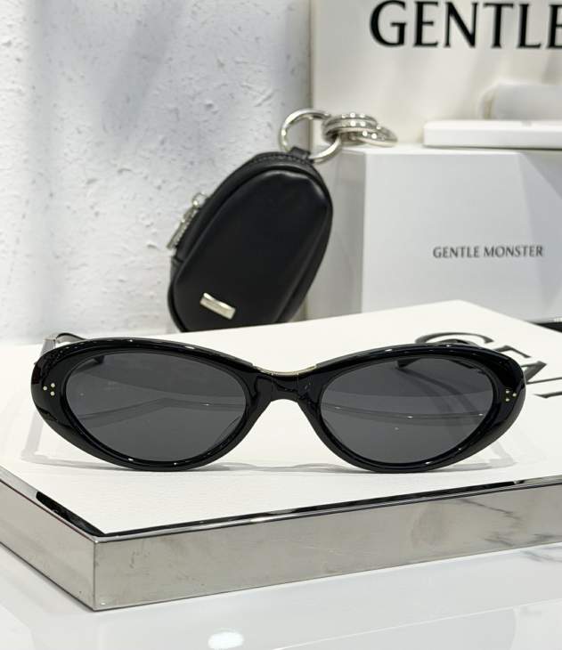 Picture of Gentle Monster Sunglasses _SKUfw76160351fw